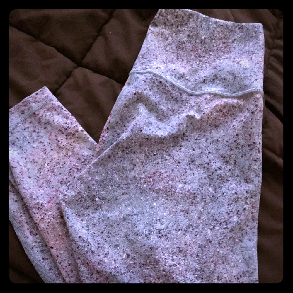 Lululemon final lab crop